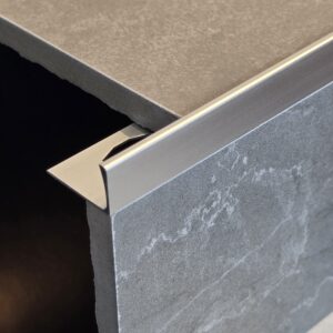 Alum. End Trim Profiles Matt Silver