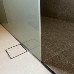 Shower Glass Installation image 1